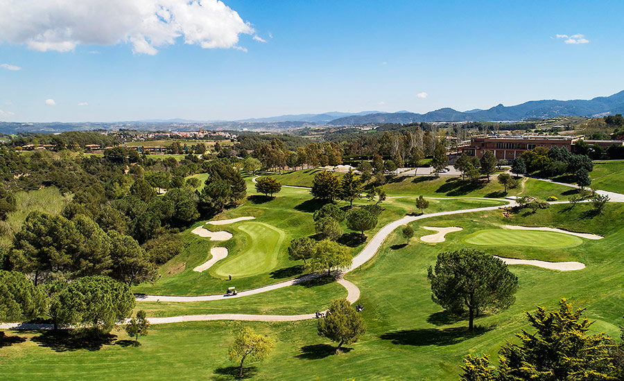 golf en barcelona club de golf barcelona campo y casa