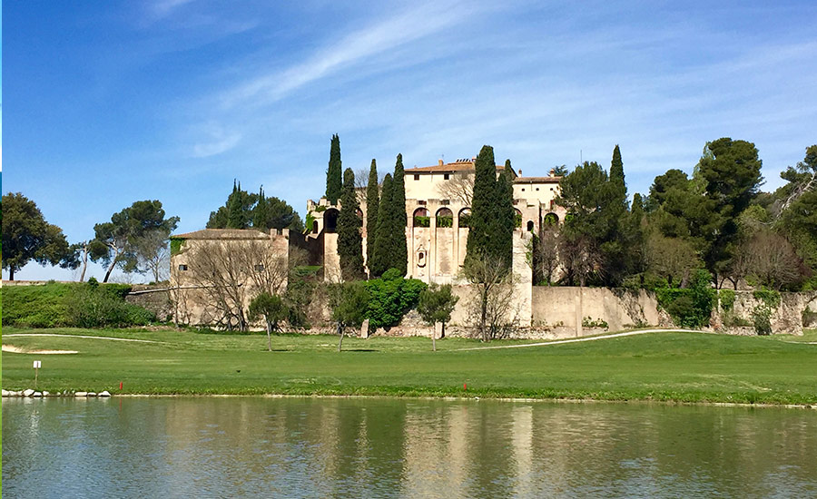 golf en barcelona club de golf la roca manso vilalba y lago