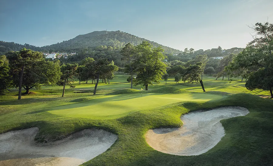 rutas de golf en barcelona club de golf vallromanes